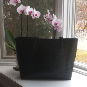Quince mock Croc Leather Tote Bag in 🖤 black